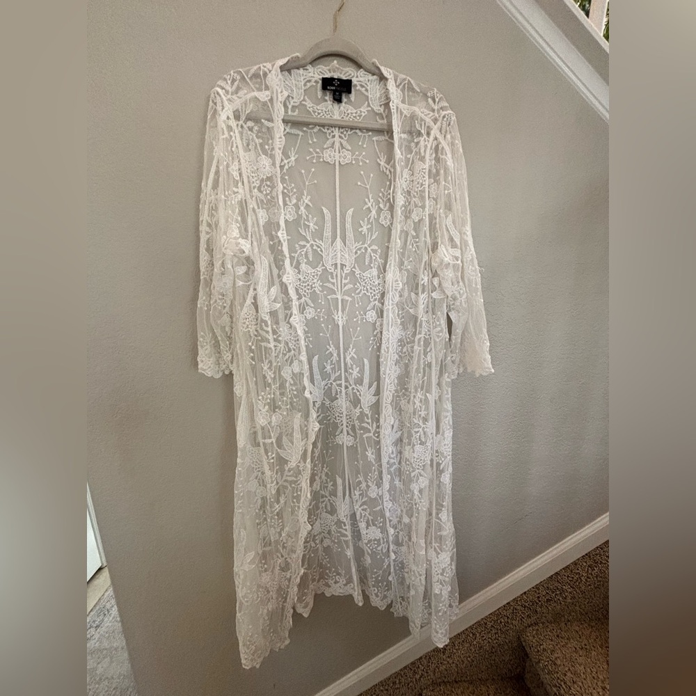 Ronni Nicole lace duster